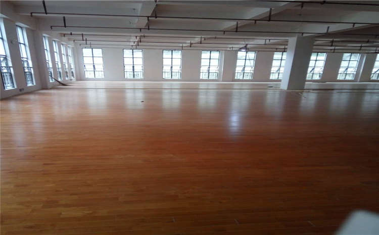 陜西實(shí)木運(yùn)動地板價(jià)格表