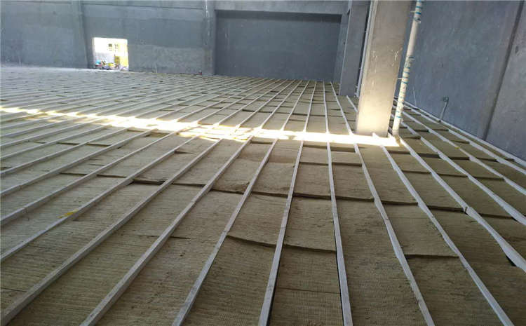 指接板舞臺運動木地板怎么保養(yǎng)?