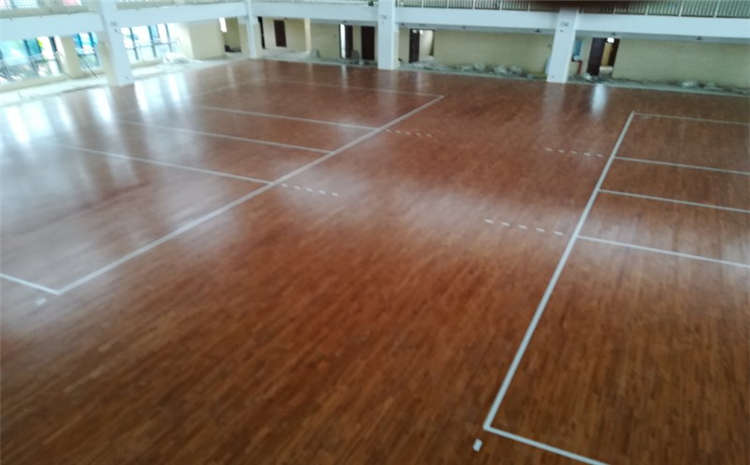 22厚排球館木地板板式龍骨結構