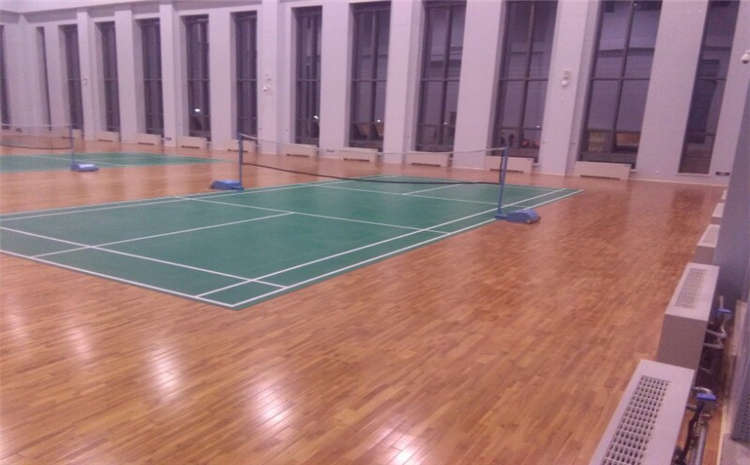楓樺木風雨操場運動地板廠家哪家好？