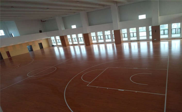 學(xué)校運(yùn)動(dòng)木地板**品牌